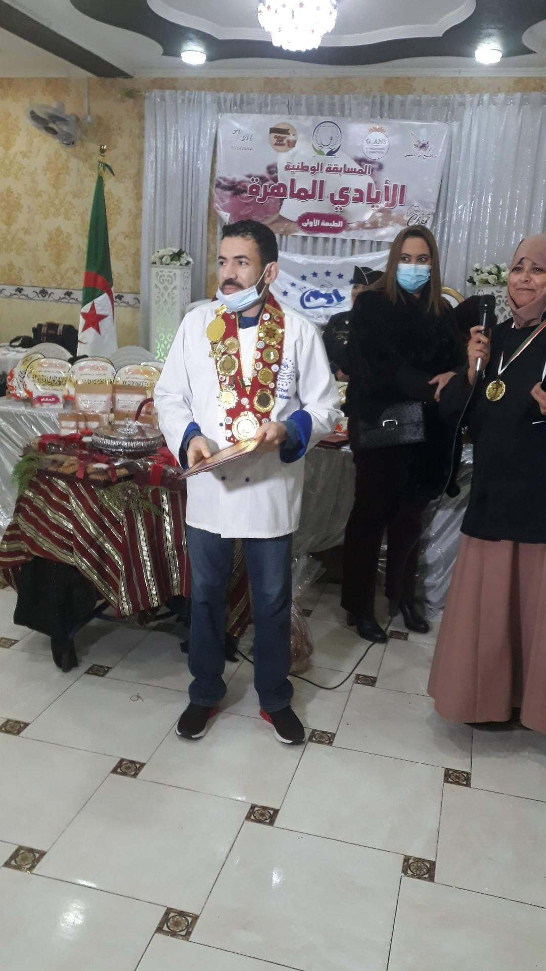 مسابقة الأيادي الماهرة للنادي الوطني للطبخ الصحي بالجزائر 